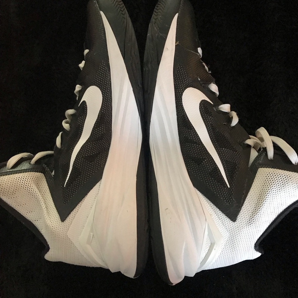 Nike Hyperdunk Mid Athletic Basketball Blk/Wht 🏀